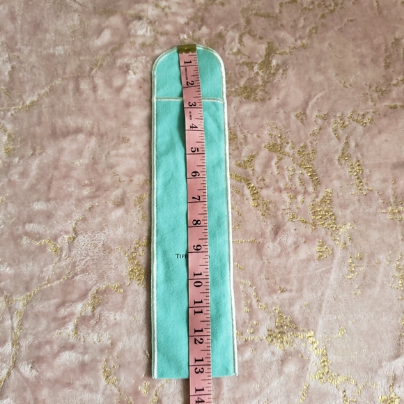 TIFFANY & CO. | Jewelry Pouch - Tall 11x3 - Picture 8 of 10